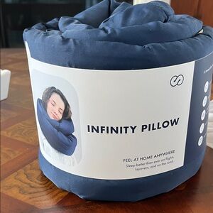 New Huzi Travel Pillow